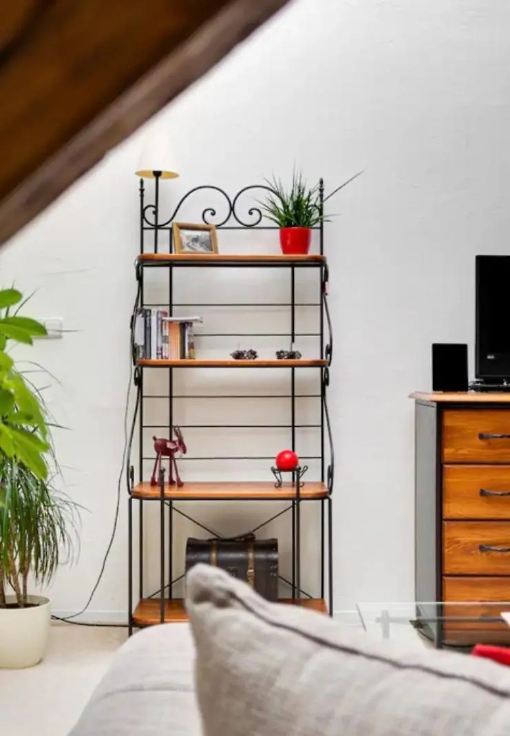 Lenka'S Cozy Red Studio + Lenka'S Cozy Gold Apartment Prague